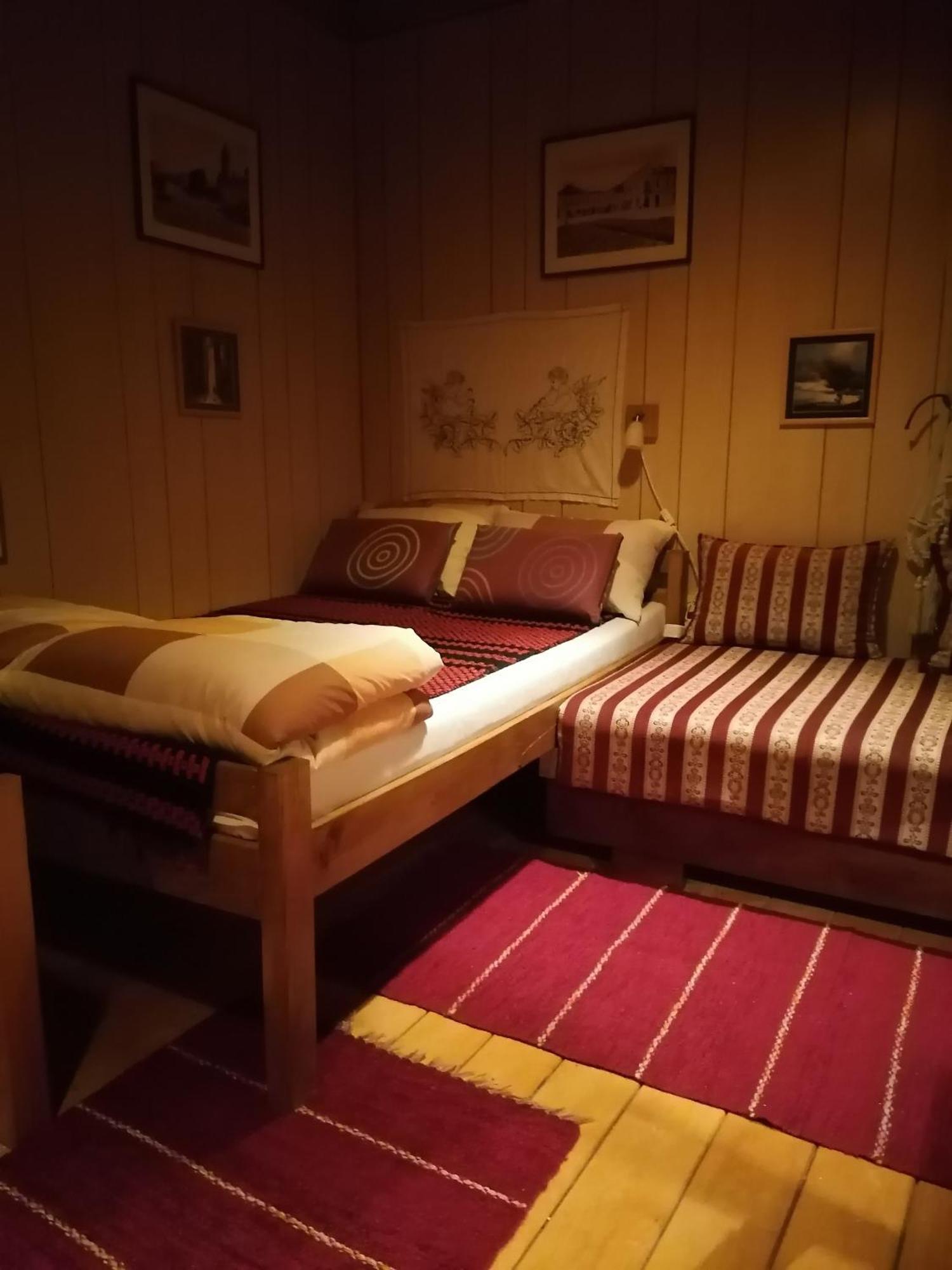 Hotel Base For Adventurers - Urban Guerrilla Negotin Zimmer foto