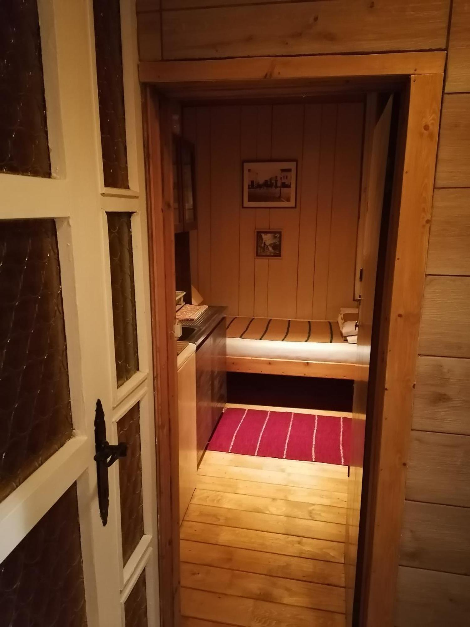 Hotel Base For Adventurers - Urban Guerrilla Negotin Zimmer foto